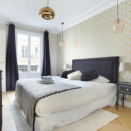 Opera By Prestige * Paris